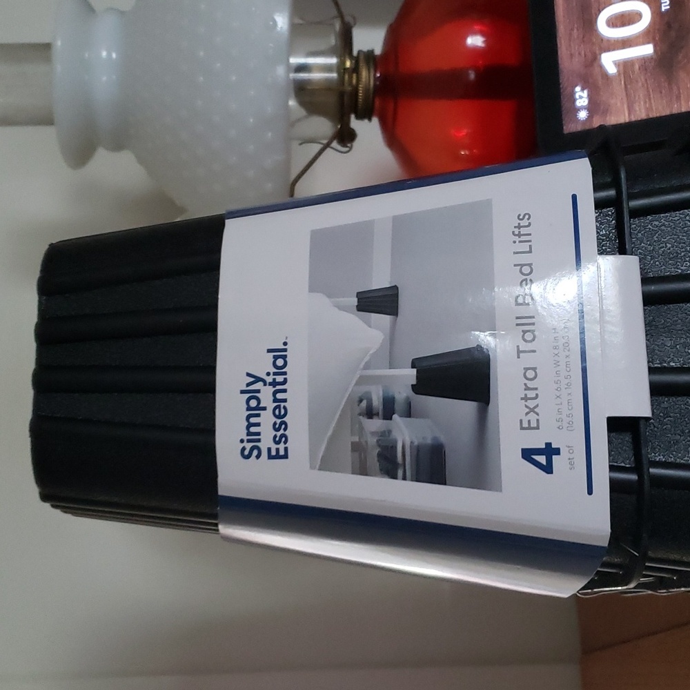 Extra tall bed lifts  8"